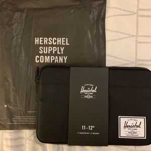Herschel Supply Co. MacBook Sleeve 12”